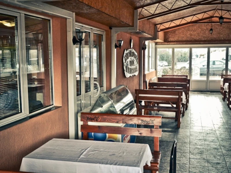 Kafana Biblioteka kod Milutina-22