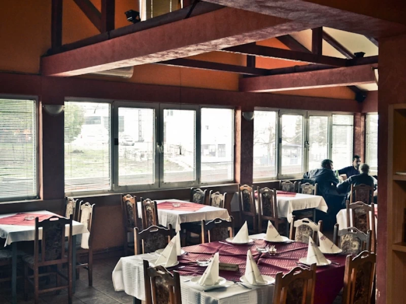 Kafana Biblioteka kod Milutina-25