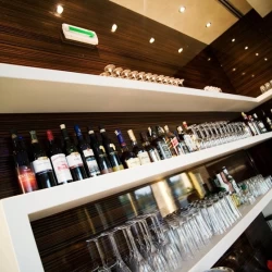 Restoran Tribeca Uniqua-2