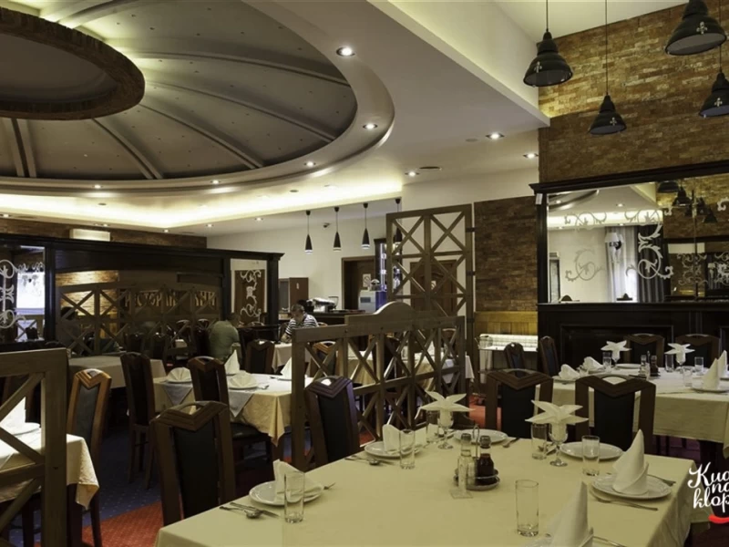 Restoran Knin-2