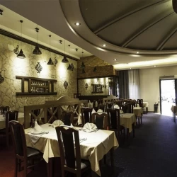 Restoran Knin-2