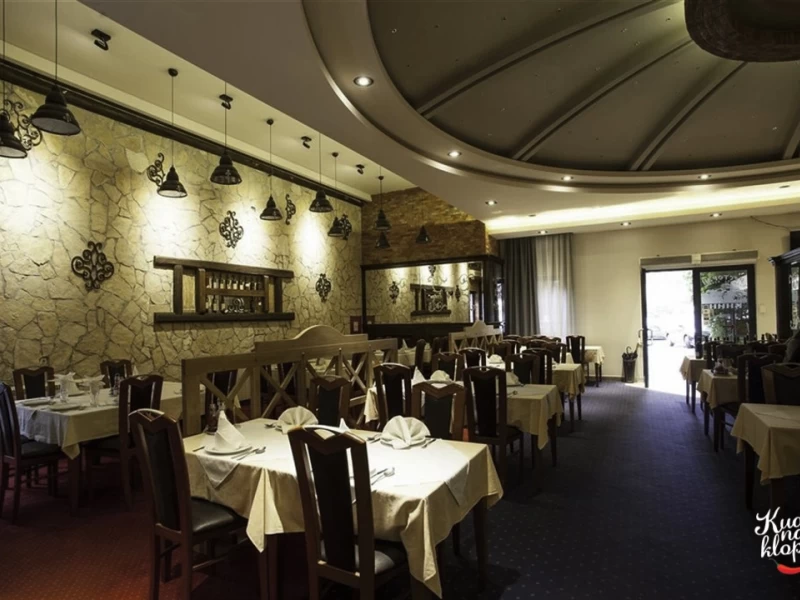 Restoran Knin-3