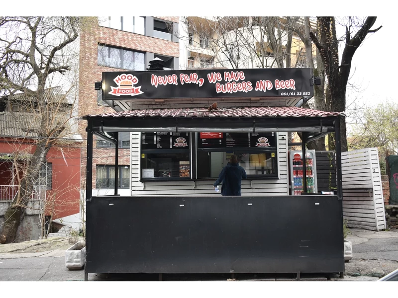 Hood Food-1