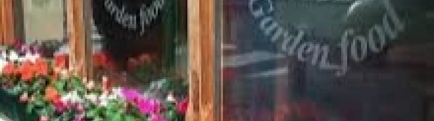 Restoran Garden food-0