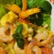 Salata sa škampima i ananasom