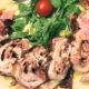 Punjena vešalica u slanini sa aromatičnim krompirom