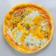 Pizza sa jajima 33cm