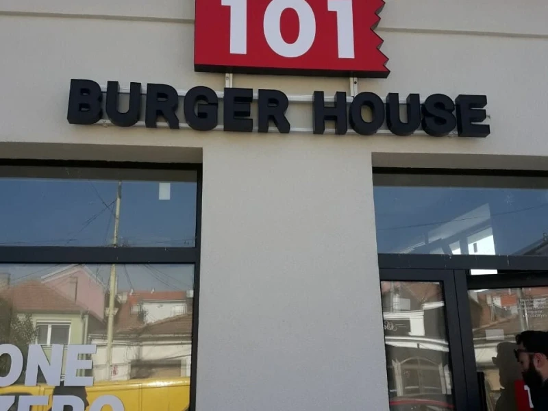 101 Burger House-3