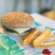 Čiz burger - porcija za decu