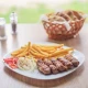 Rolovani ćevapi obrok