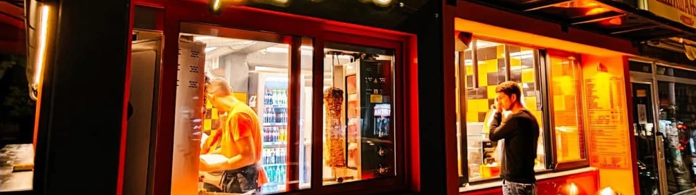 Maboo Giros i Sendvici-0