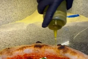 Momi Crazy Fish-cover-image-big