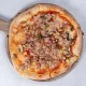 Tuna pizza